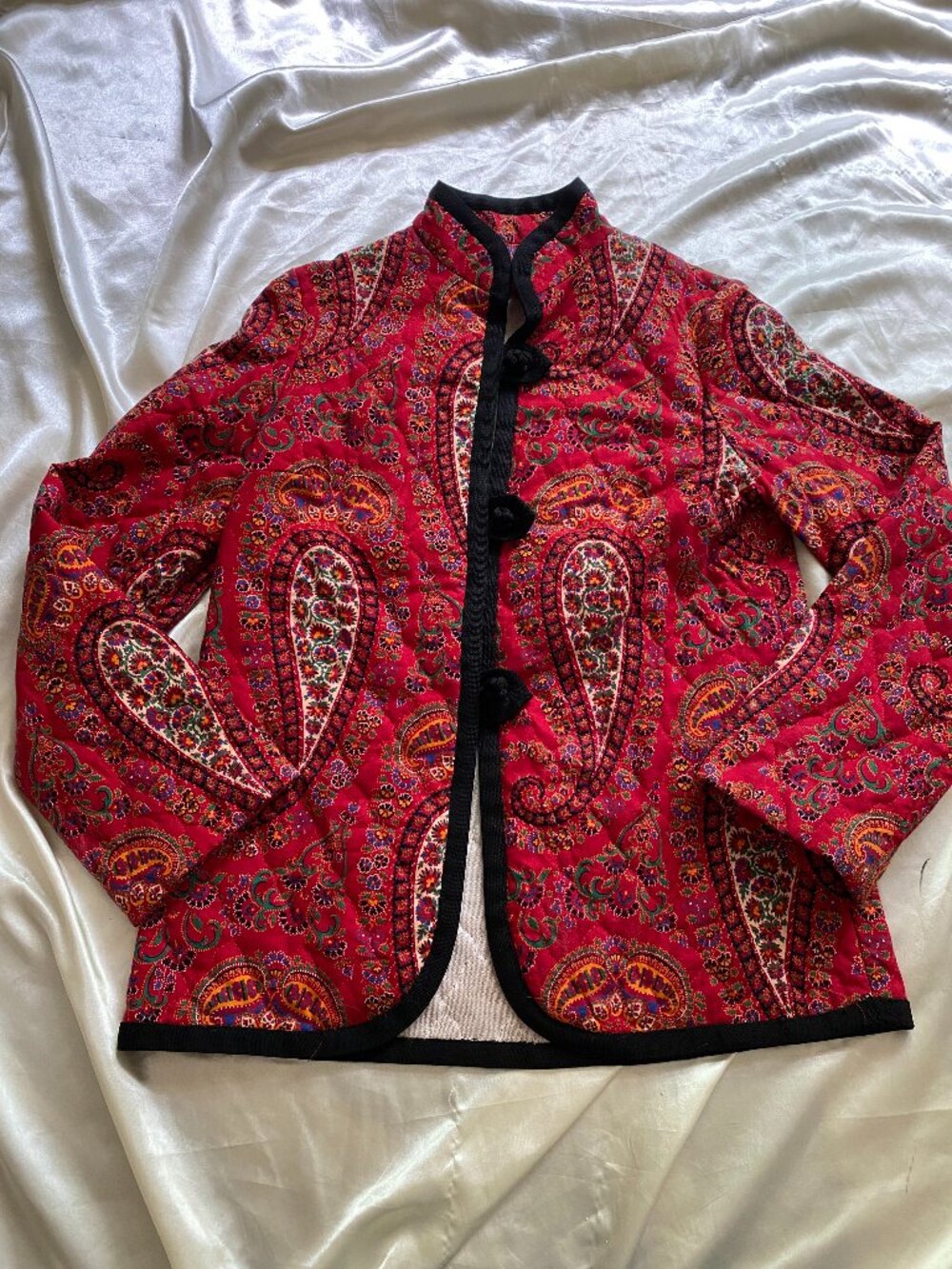 Vintage Handmade Red Paisley Quilted Jaket Toggle Boho S/M